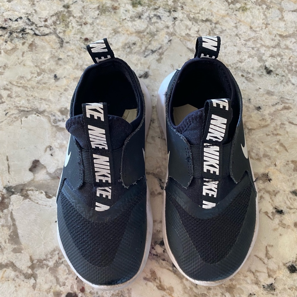 Toddler Nike runners